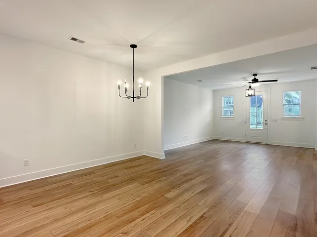 $2,300 | 250 Symphony Avenue, Summerville, SC 29486