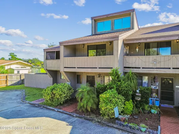 $187,000 | 3687 Royal Oak Drive, Unit 6, Titusville, FL 32780