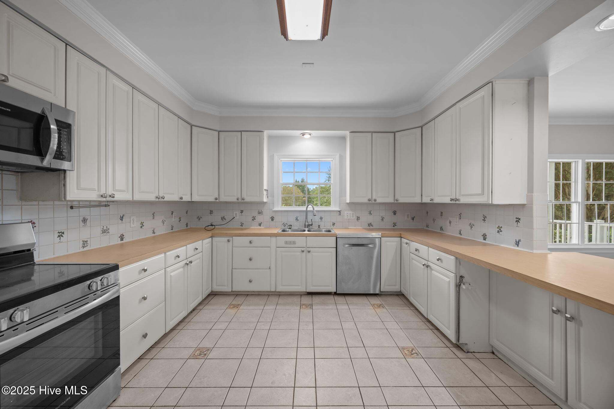 7464 Highway 43 Macclesfield, NC 27852 - Photo 23 of 76 23-web-or-mls-BLS_0057