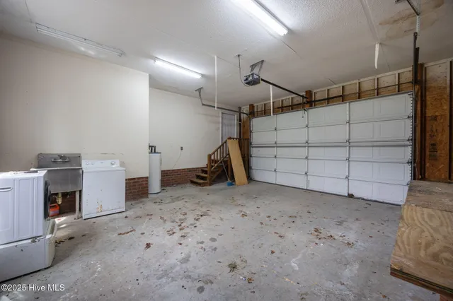 $950,000 | 7464 Highway 43, Macclesfield, NC 27852