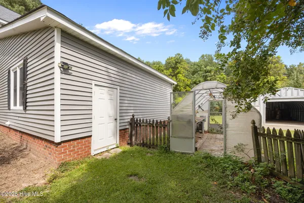 $950,000 | 7464 Highway 43, Macclesfield, NC 27852
