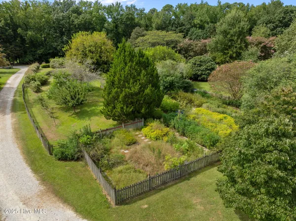 $890,000 | 7464 Highway 43, Macclesfield, NC 27852
