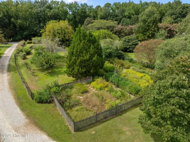 $950,000 | 7464 Highway 43, Macclesfield, NC 27852