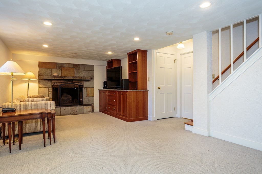 14 Lantern Lane Arlington, MA 02474 - Photo 22 of 30