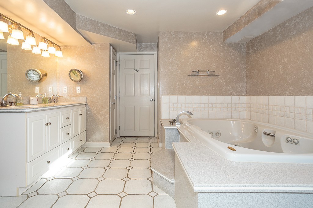 14 Lantern Lane Arlington, MA 02474 - Photo 27 of 30