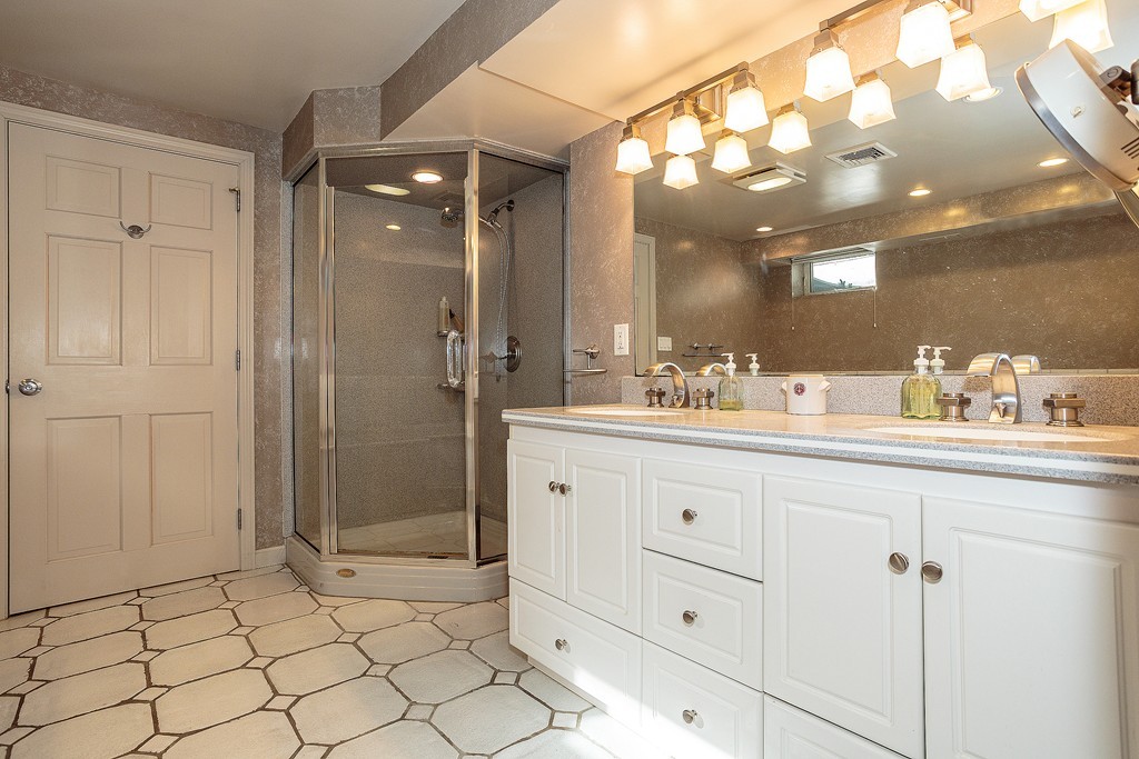 14 Lantern Lane Arlington, MA 02474 - Photo 28 of 30