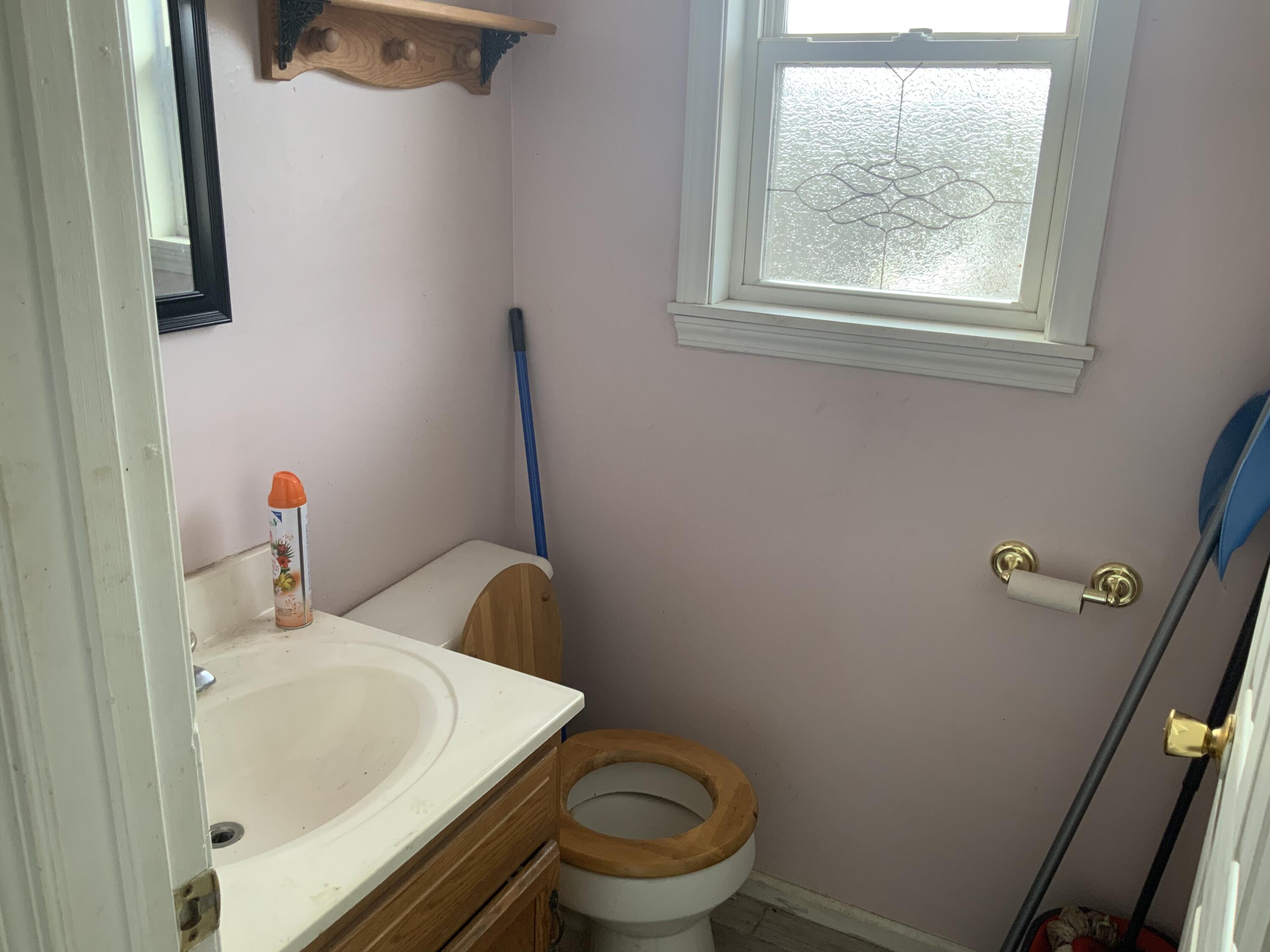 301 Oak Lane Road Dryden, VA 24243 - Photo 11 of 21 D79906F9-A4B4-4959-B3C4-88BE37EB5295
