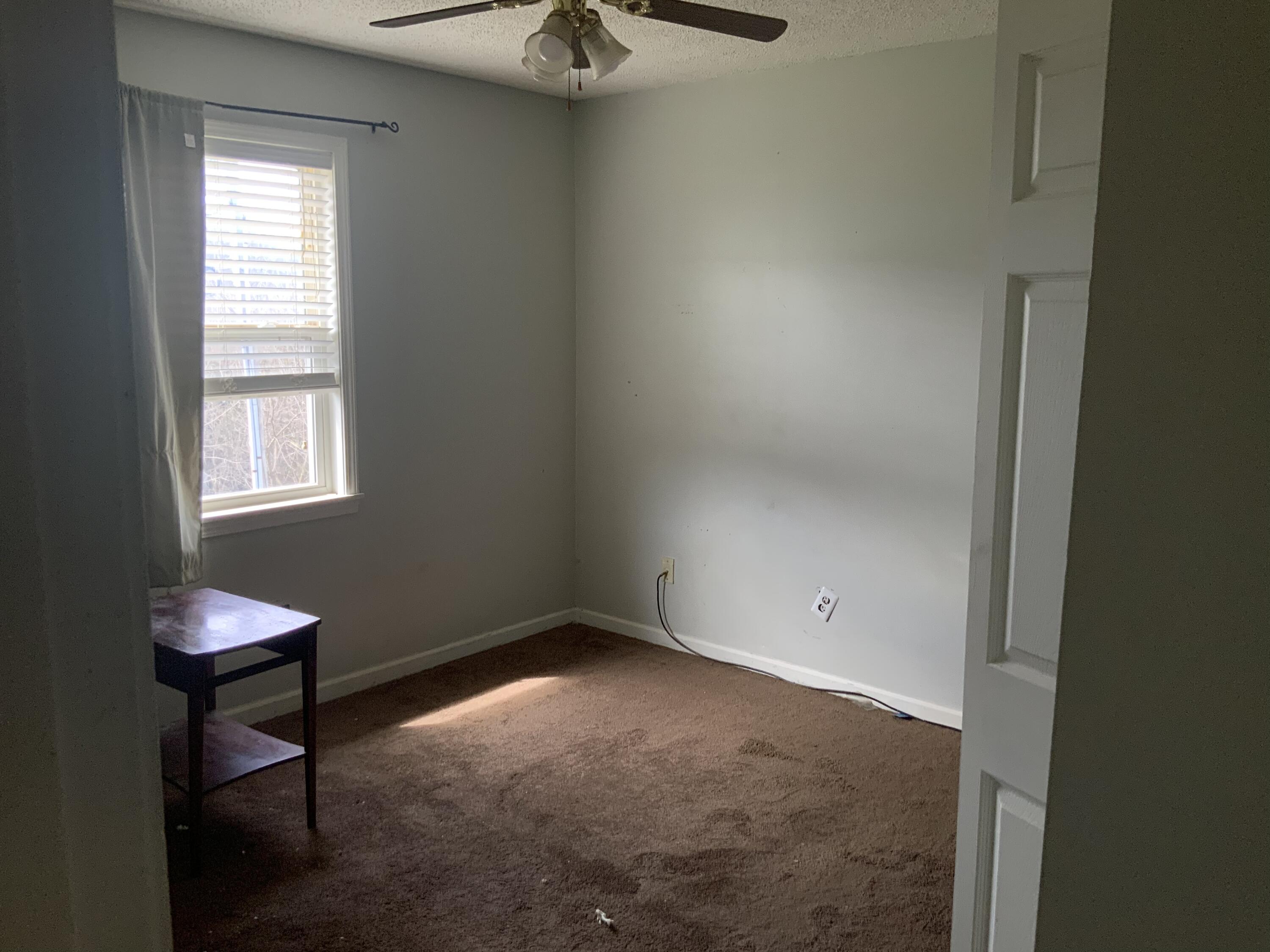 301 Oak Lane Road Dryden, VA 24243 - Photo 15 of 21 CEB04D20-8D94-4F0A-BC4C-13C4C4826B27