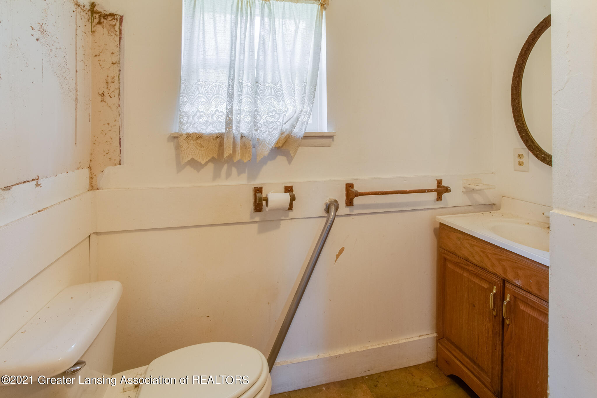 2116 Ives Road Leslie, MI 49251 - Photo 26 of 39 2116_Ives_CASSIE-29
