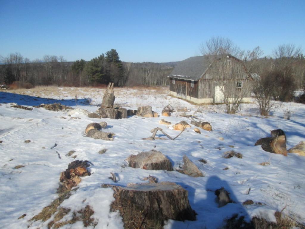 466 Shaker Road Northfield, NH 03276 - Photo 3 of 22