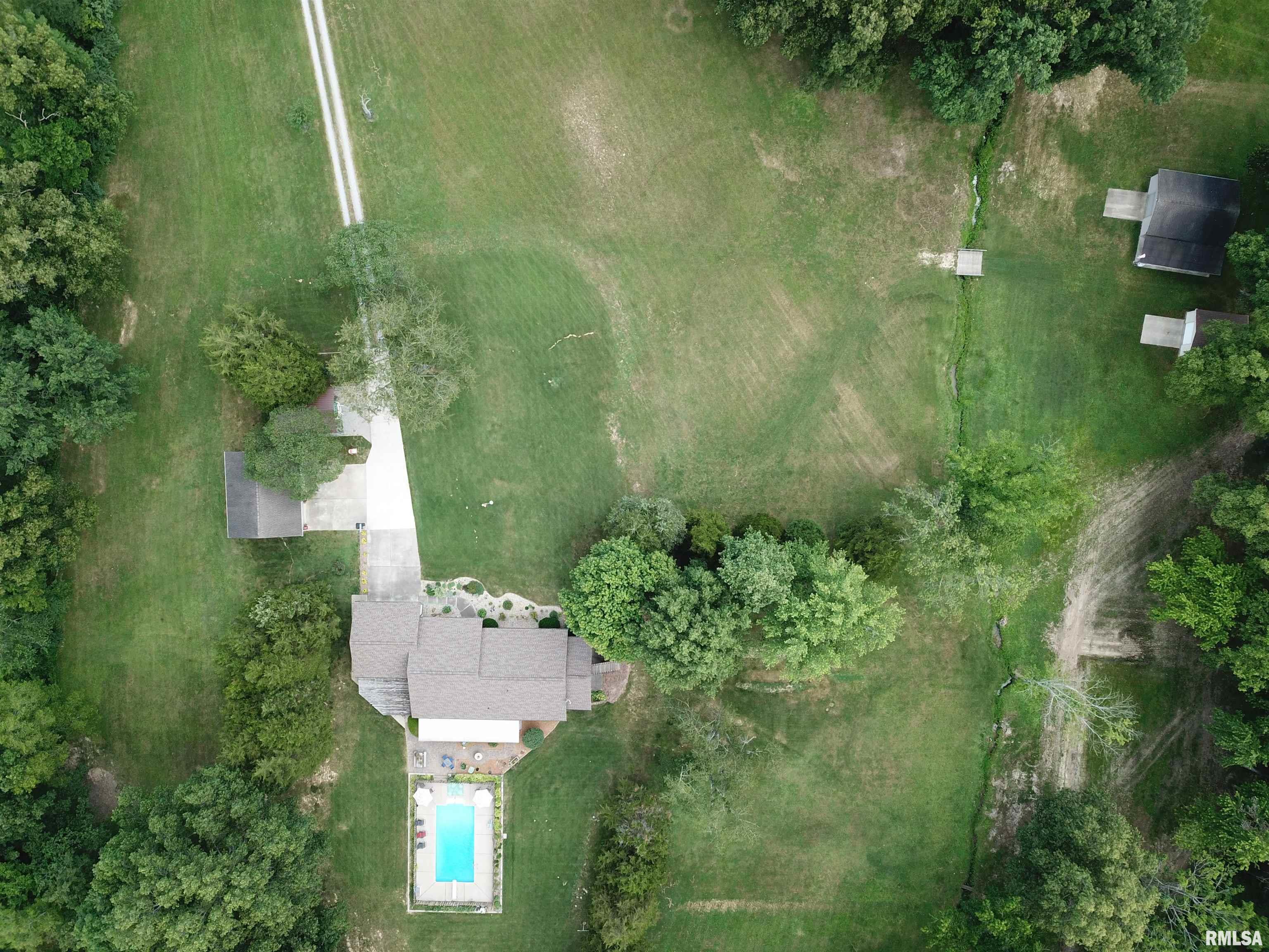 223 Eakin Grove Church Road Benton, IL 62812 - Photo 7 of 34 Gallery Image 7