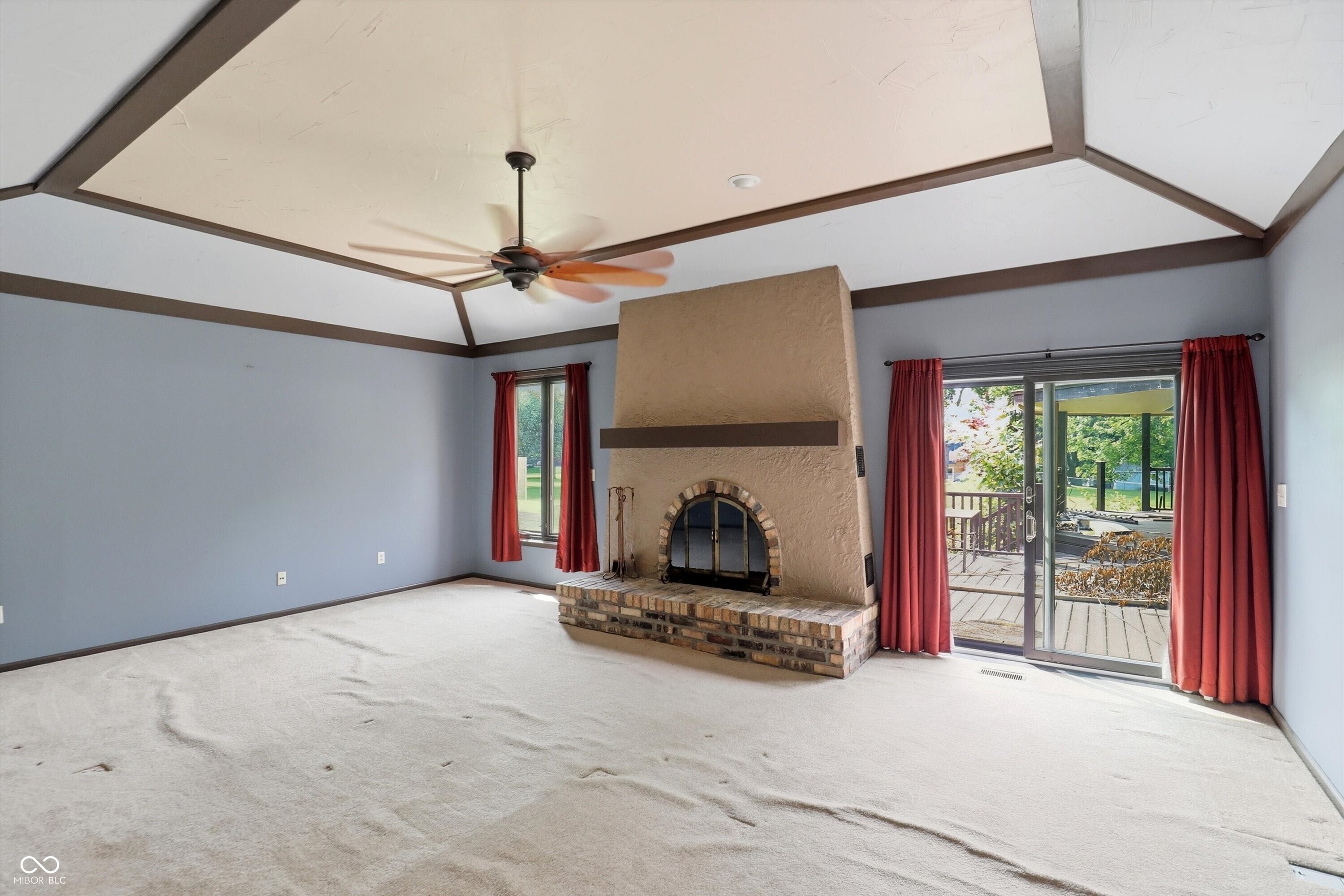 722 Covered Bridge Road Greenwood, IN 46142 - Photo 5 of 43