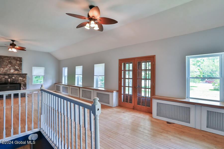 1377 Rte 9W Bethlehem, NY 12158 - Photo 4 of 34 1377-9W-41