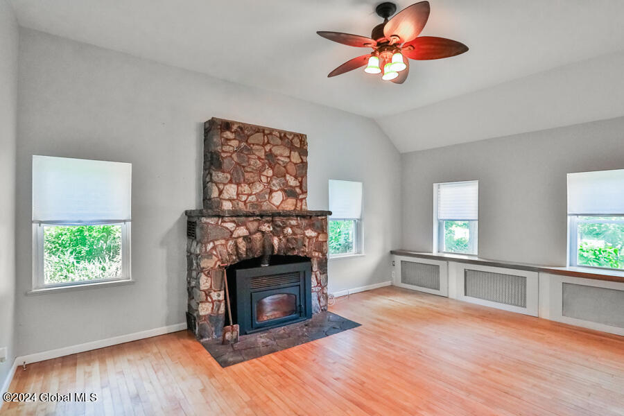 1377 Rte 9W Bethlehem, NY 12158 - Photo 6 of 34 1377-9W-34
