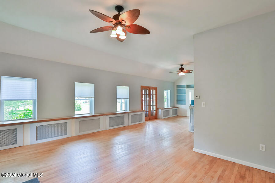 1377 Rte 9W Bethlehem, NY 12158 - Photo 7 of 34 1377-9W-37