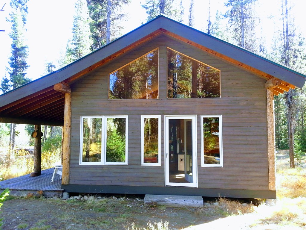 24653 Warren Wagon Road McCall, ID 83638 - Photo 2 of 15
