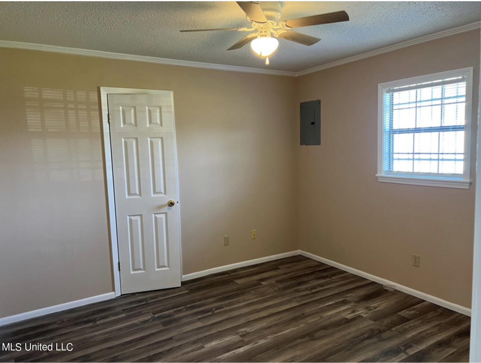 715 Central Street Belzoni, MS 39038 - Photo 6 of 9 IMG_0300