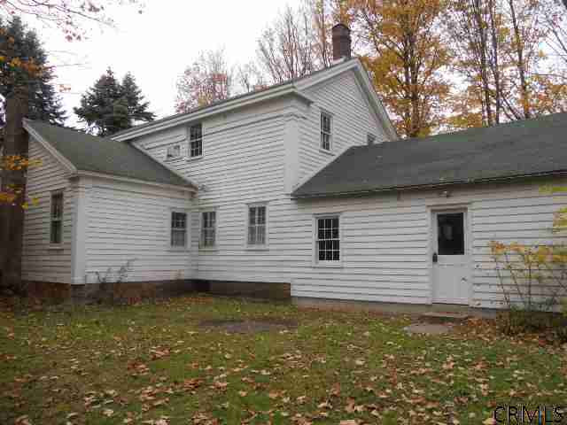 580 Garfield Road Troy, NY 12180 - Photo 3 of 9 Photo 3