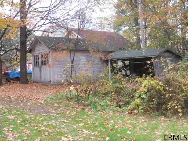 580 Garfield Road Troy, NY 12180 - Photo 7 of 9 Photo 7