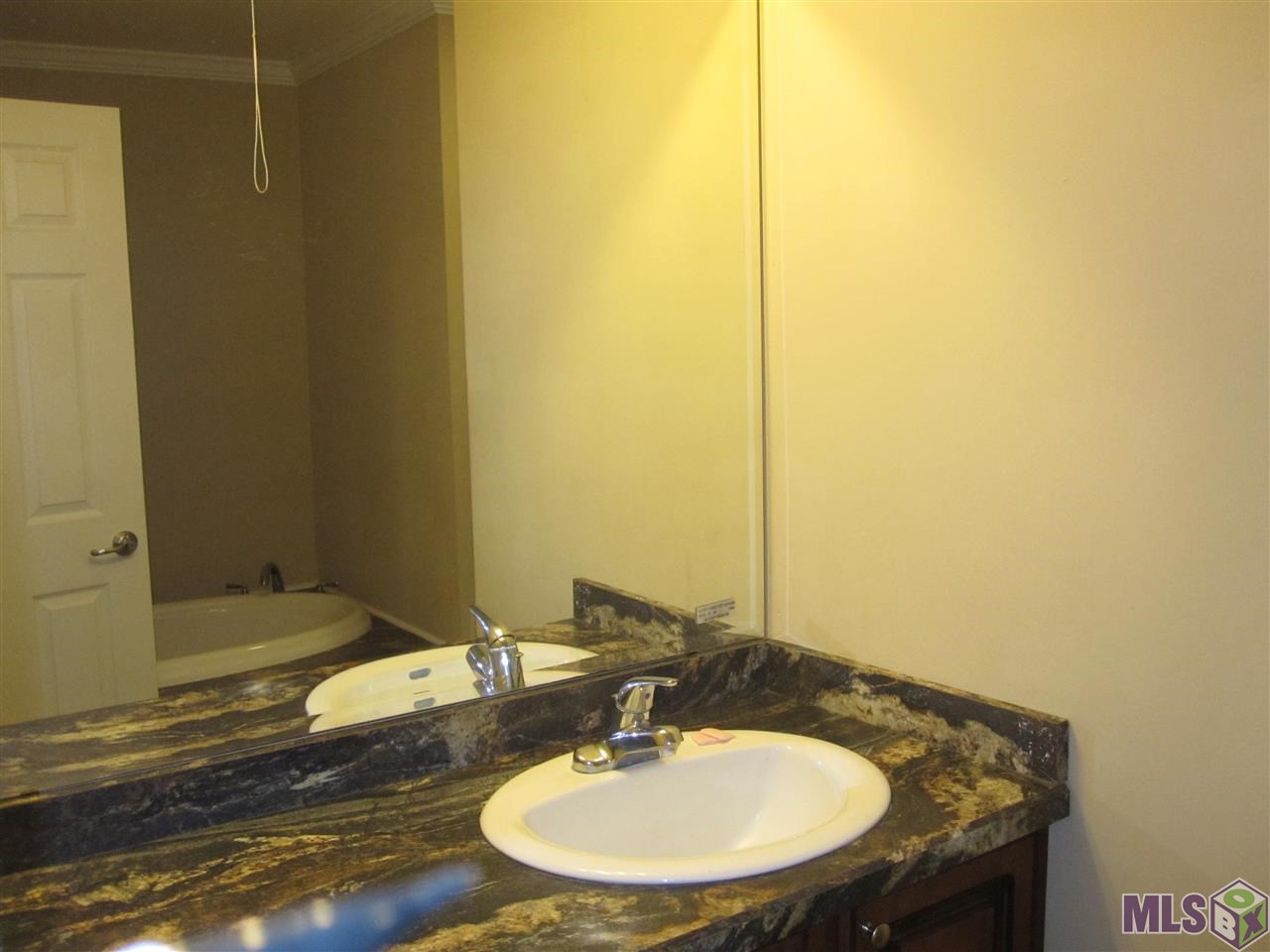 14516 George Rouyea Road Gonzales, LA 70737 - Photo 7 of 16 Gallery Image 7