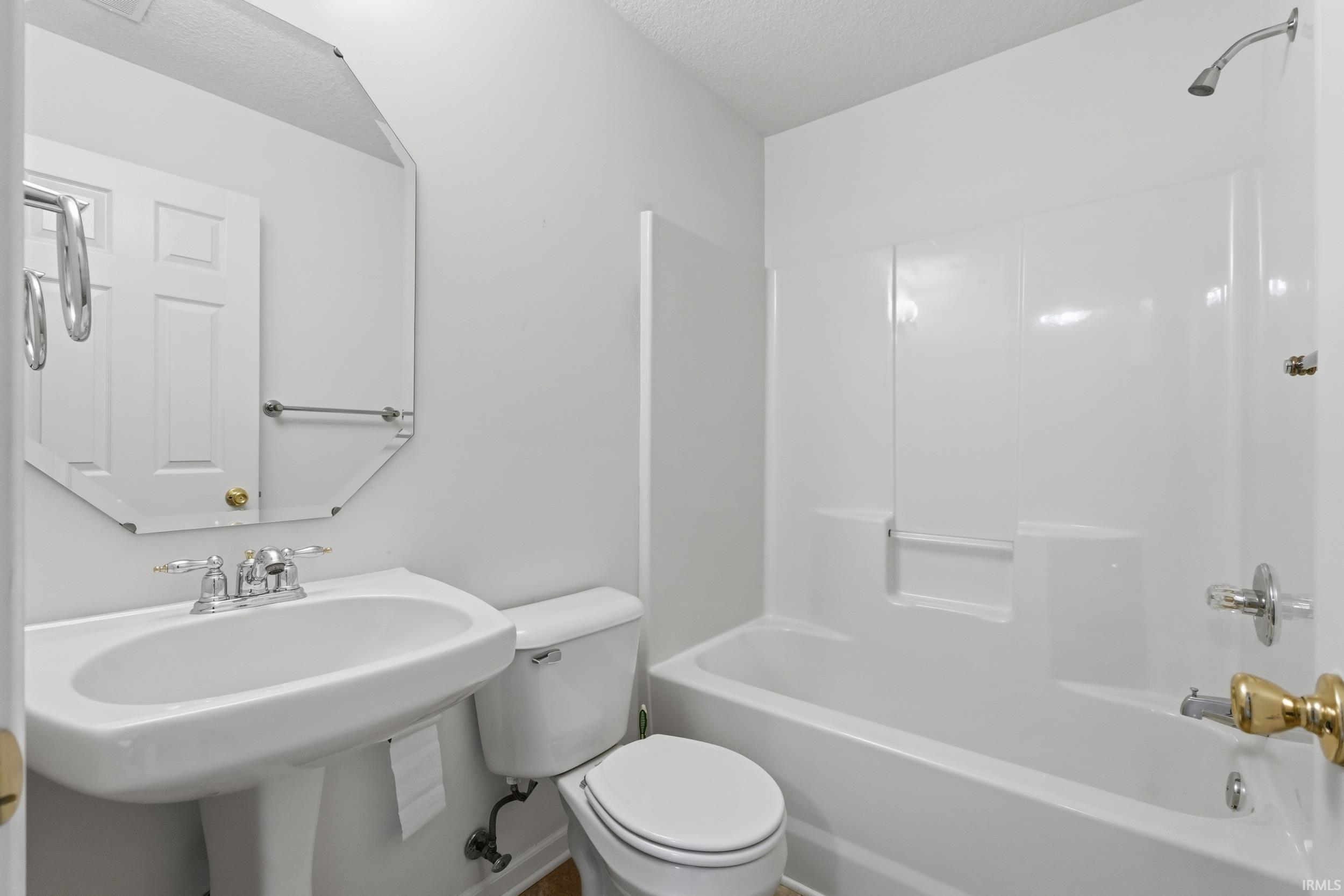 7519 Bowlander Way Fort Wayne, IN 46835 - Photo 28 of 32