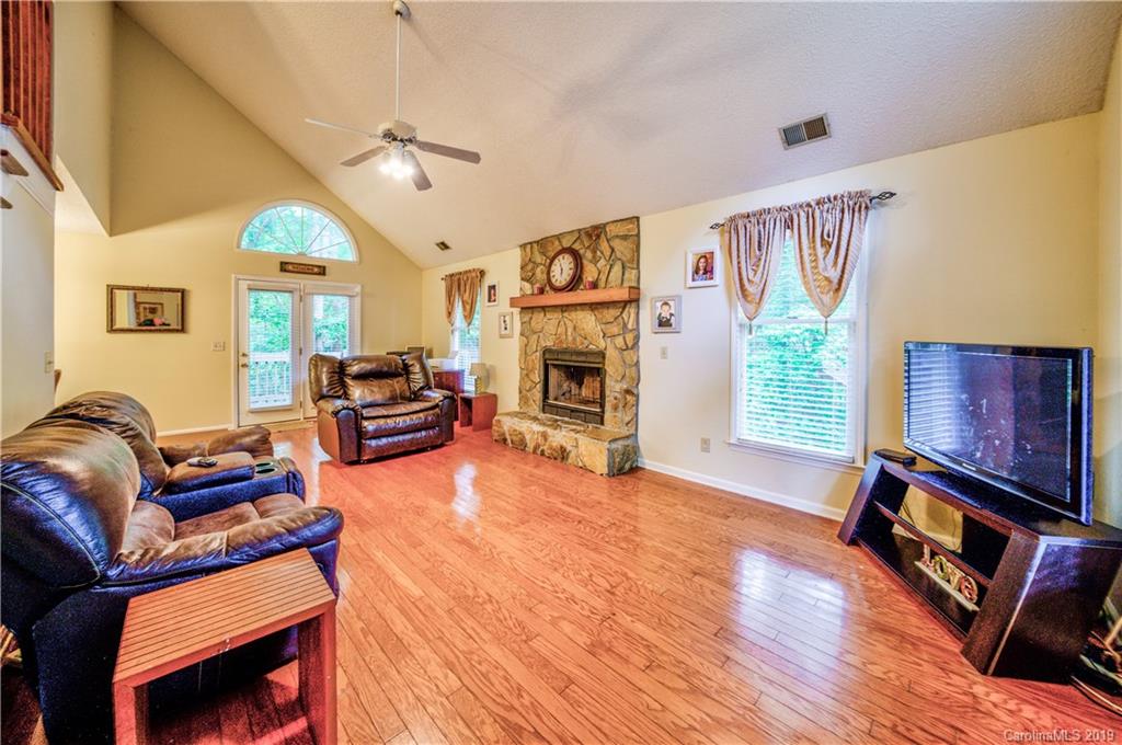 4034 Windward Drive Tega Cay, SC 29708 - Photo 4 of 24