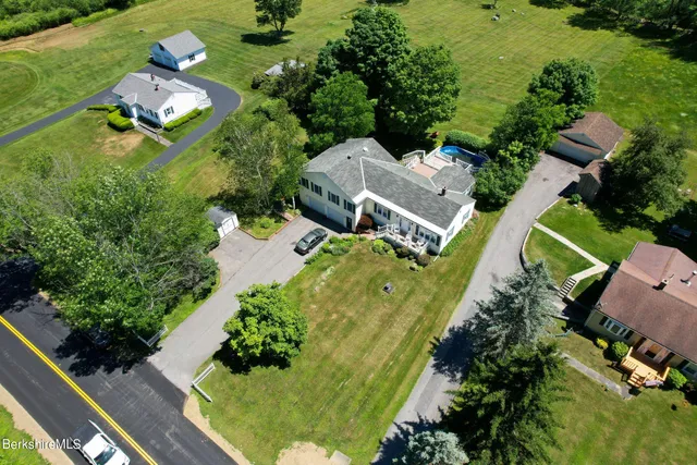 $425,000 | 792 Middle Road, Clarksburg, MA 01247