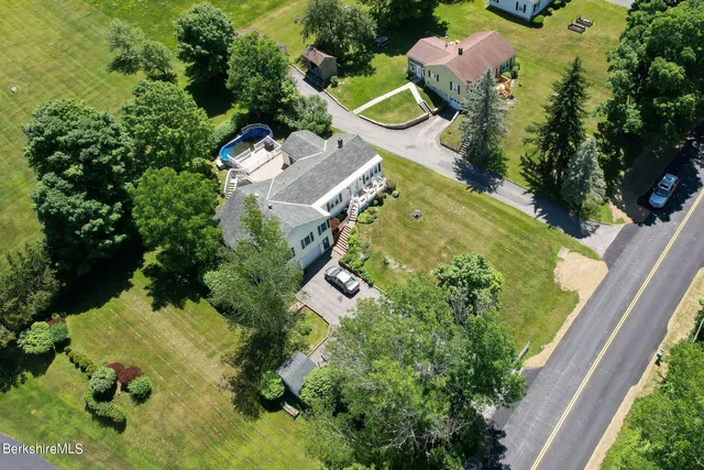 $425,000 | 792 Middle Road, Clarksburg, MA 01247