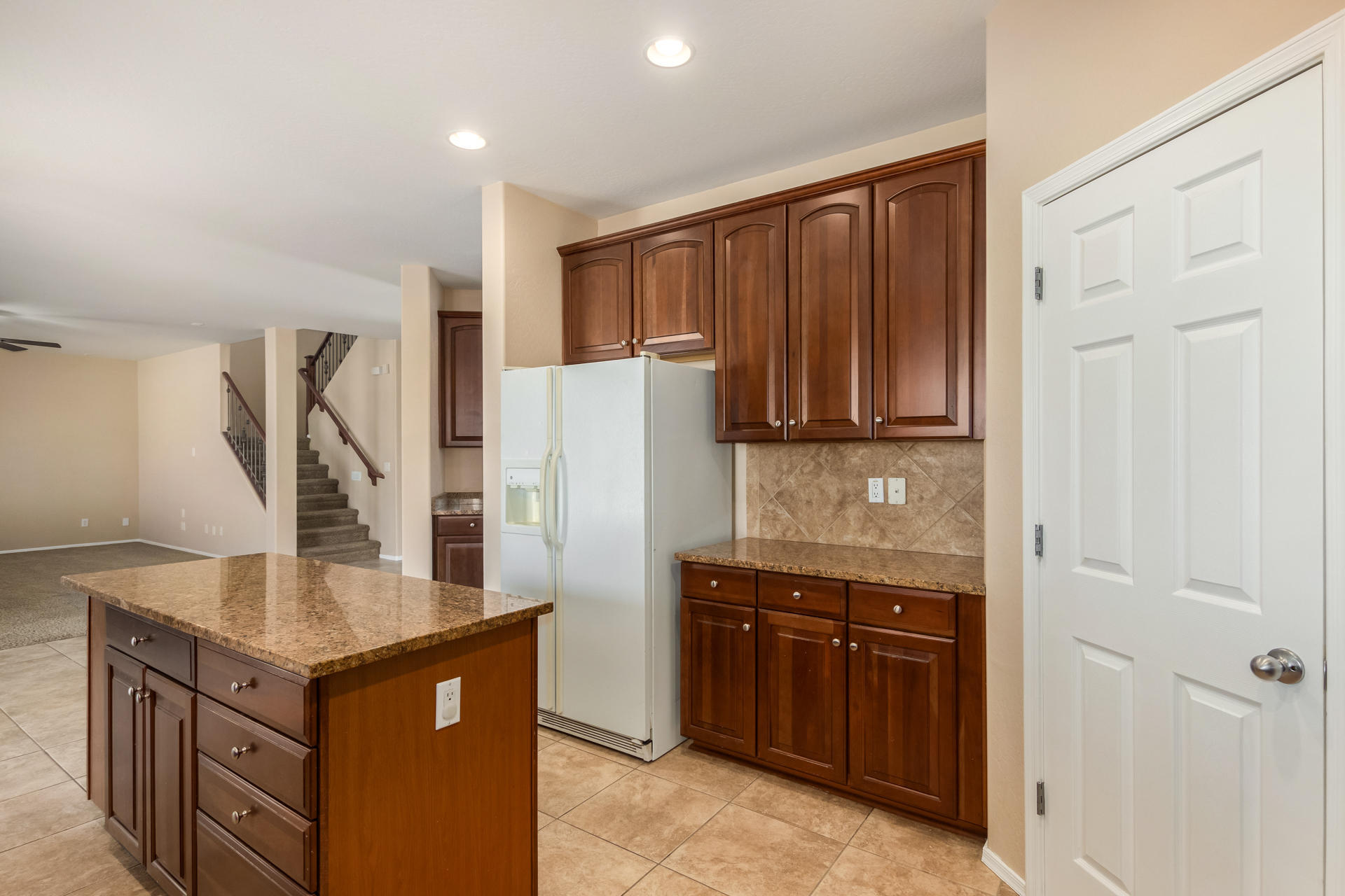 19398 North Lariat Road Maricopa, AZ 85138 - Photo 9 of 29 0016-Lariat 16