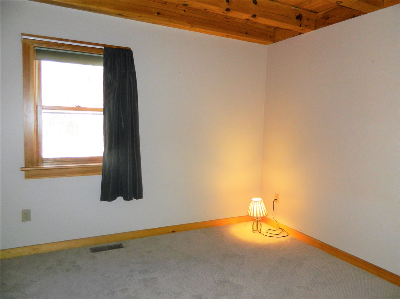 241 Intervale Road Canterbury, NH 03224 - Photo 18 of 40