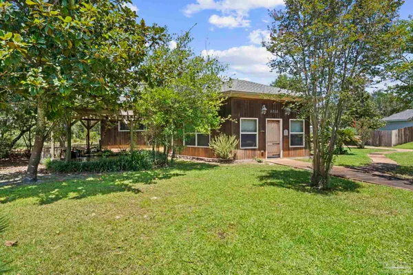 $325,000 | 5852 Congress Street, Gulf Breeze, FL 32563