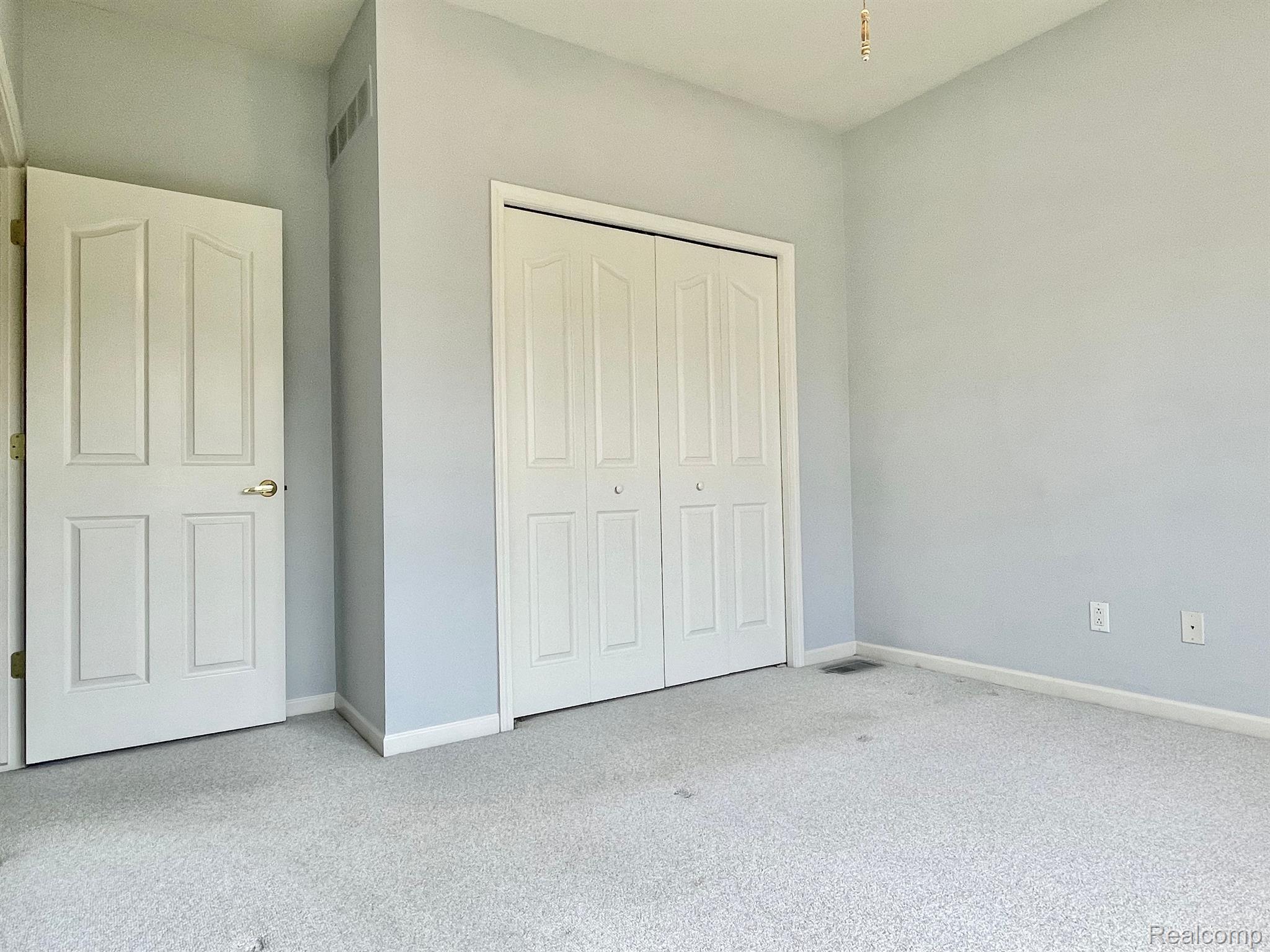 1630 Boulder Court Rochester, MI 48306 - Photo 22 of 40 Bedroom #2