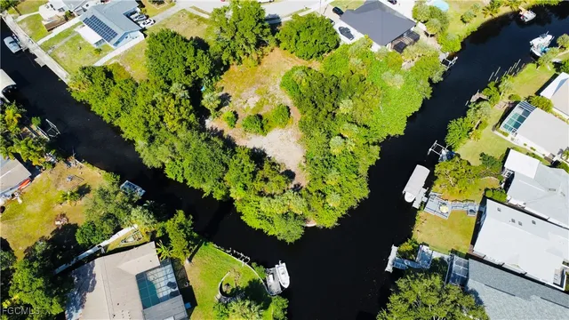 $99,900 | 935 Iris Drive, North Fort Myers, FL 33903