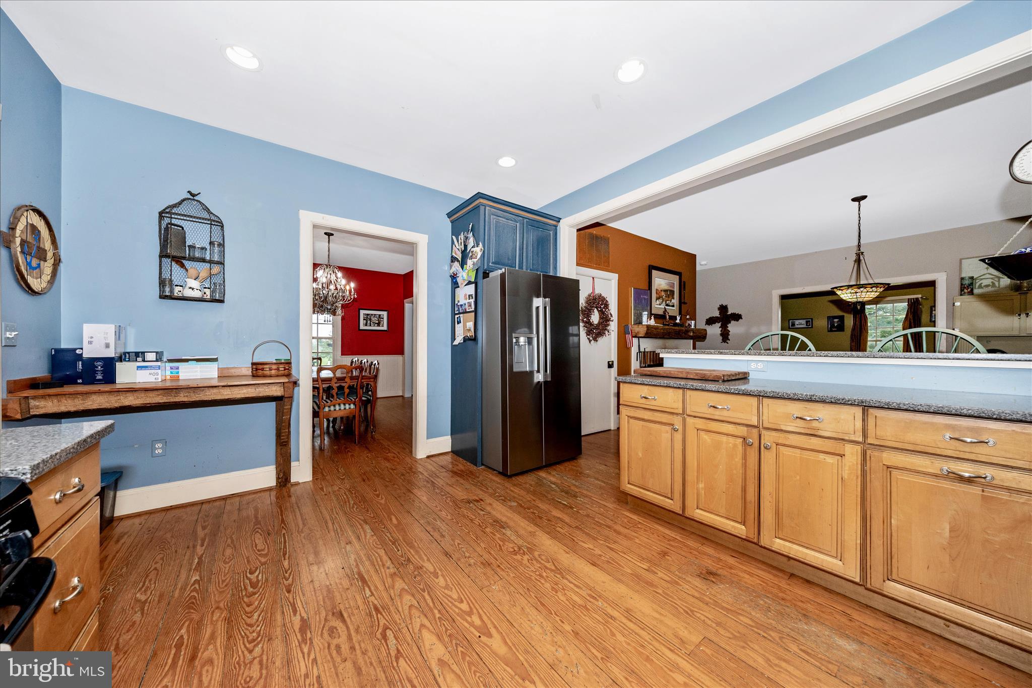 5840 Catholic Church Road Jefferson, MD 21755 - Photo 18 of 56 Sensible flow from the dining room to the kitchen