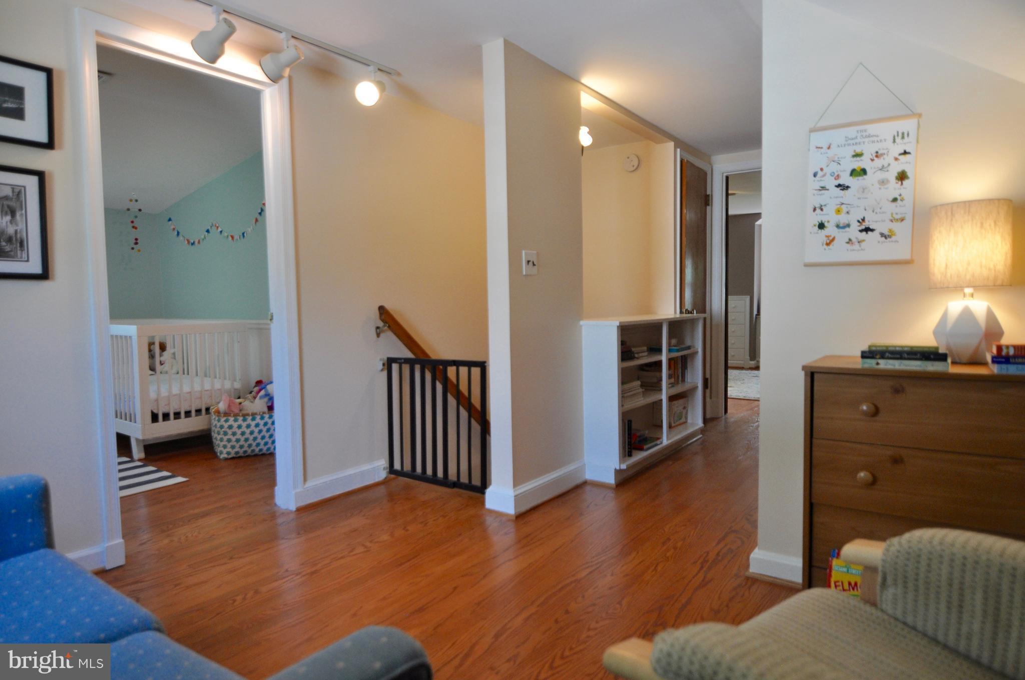 512 Kerwin Road Silver Spring, MD 20901 - Photo 11 of 27 Second Floor Landing