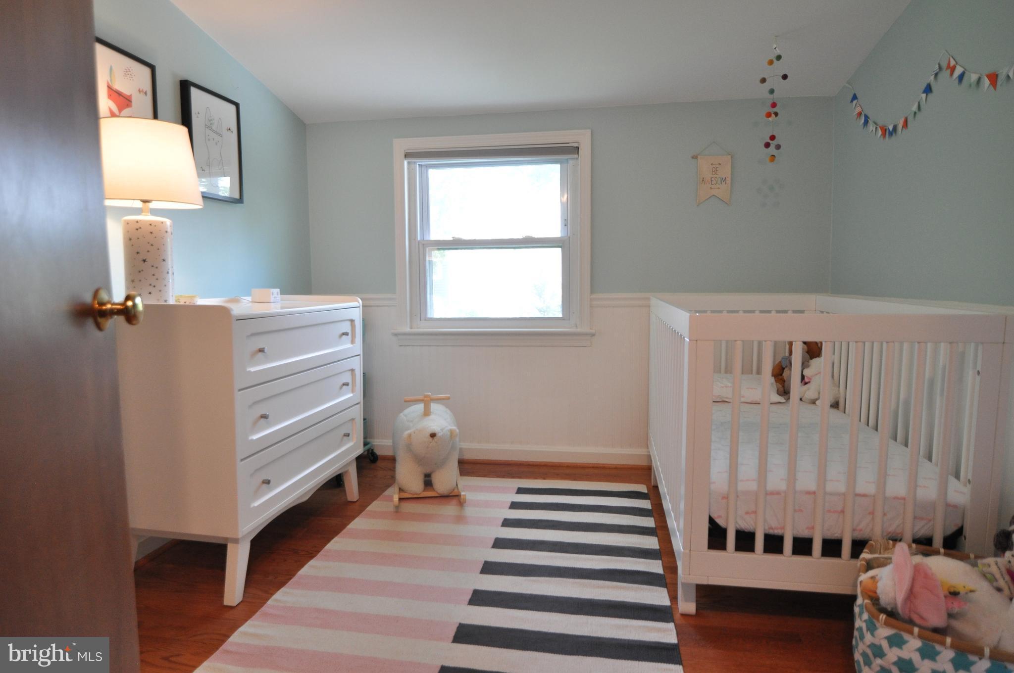 512 Kerwin Road Silver Spring, MD 20901 - Photo 17 of 27 Upper Level Bedroom