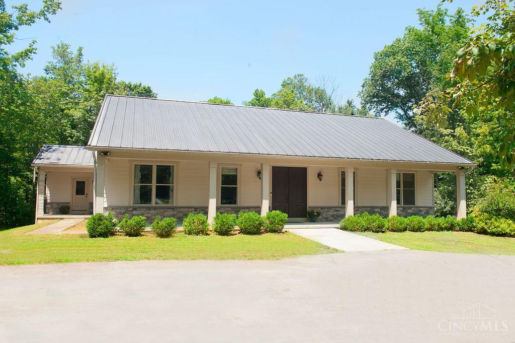 1350 Lyons Road Amelia, OH 45102 - Photo 1 of 30 Gallery Image 1