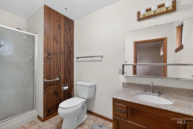 $329,000 | 1055 South Adell Street, Filer, ID 83328