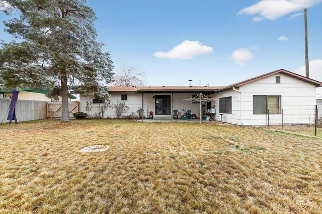 $329,000 | 1055 South Adell Street, Filer, ID 83328