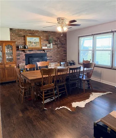 $750,000 | 32485 West 399th Street, Osawatomie, KS 66064