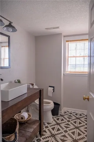 $799,500 | 32485 West 399th Street, Osawatomie, KS 66064