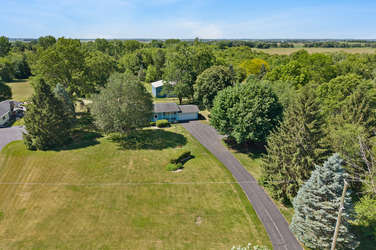 14413 Pleasant Valley Road Woodstock, IL 60098 - Photo 27 of 30
