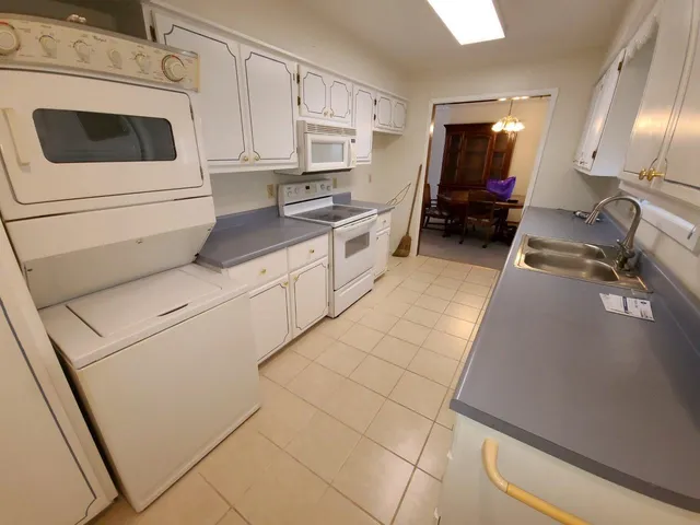 $69,900 | 102 West Mill Street, Wellington, KS 67152