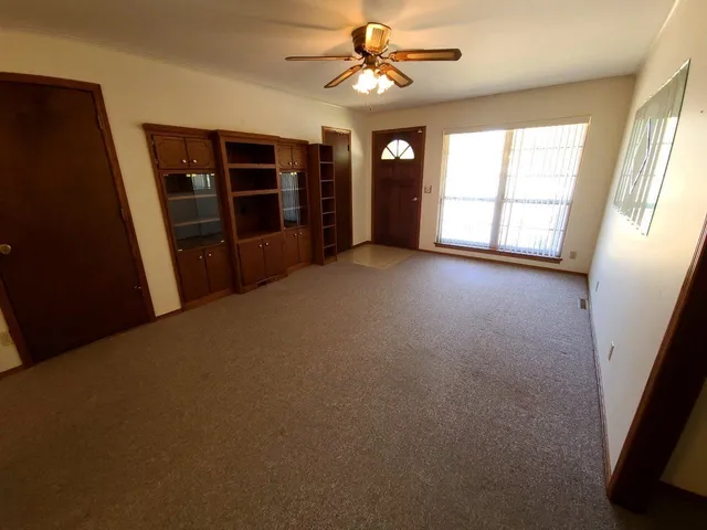 $69,900 | 102 West Mill Street, Wellington, KS 67152