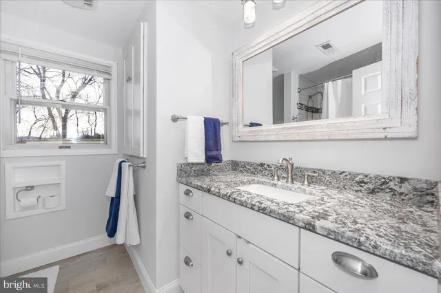 $440,000 | 19812 Norstar Lane, Knoxville, MD 21758