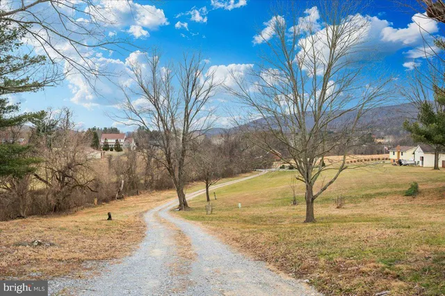 $440,000 | 19812 Norstar Lane, Knoxville, MD 21758