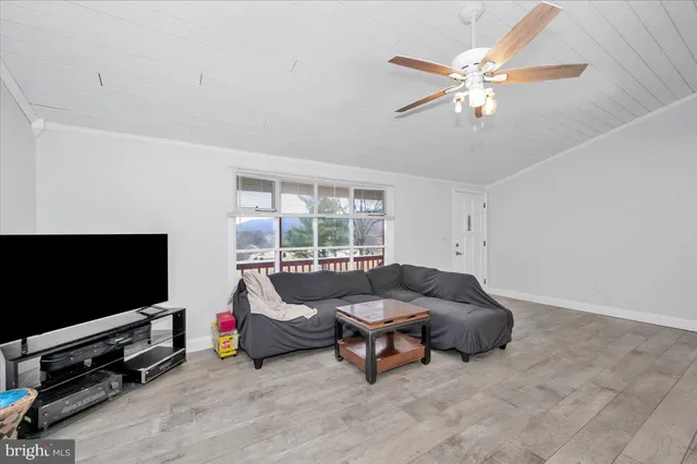 $440,000 | 19812 Norstar Lane, Knoxville, MD 21758