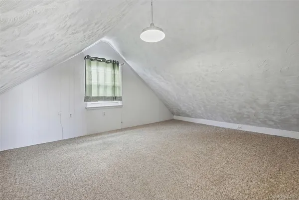 $749,000 | 404 Foxdale Avenue, Oceanside, NY 11572