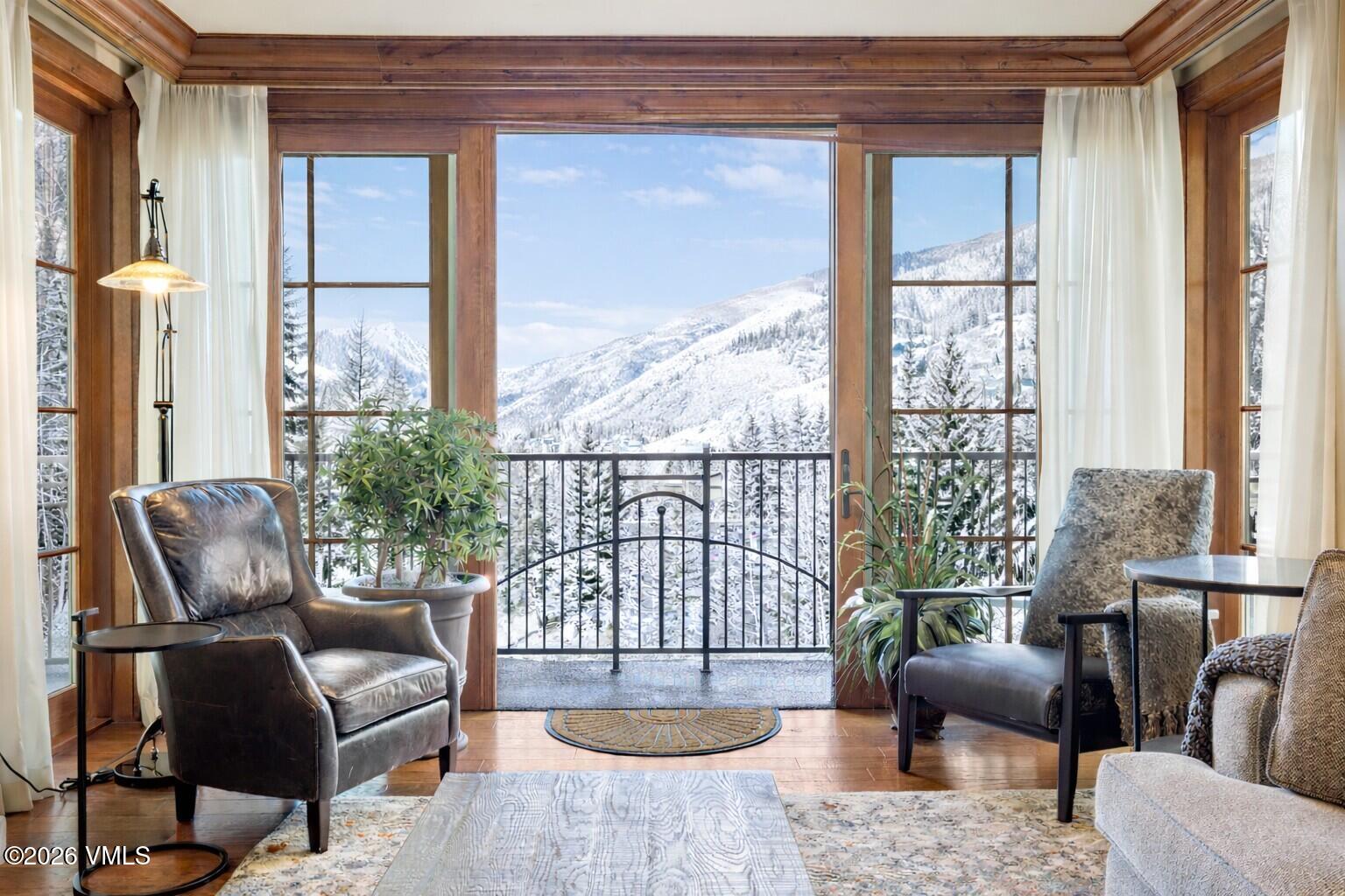 728 West Lionshead Circle, Unit R410 Vail, CO 81657 - Photo 5 of 41 5