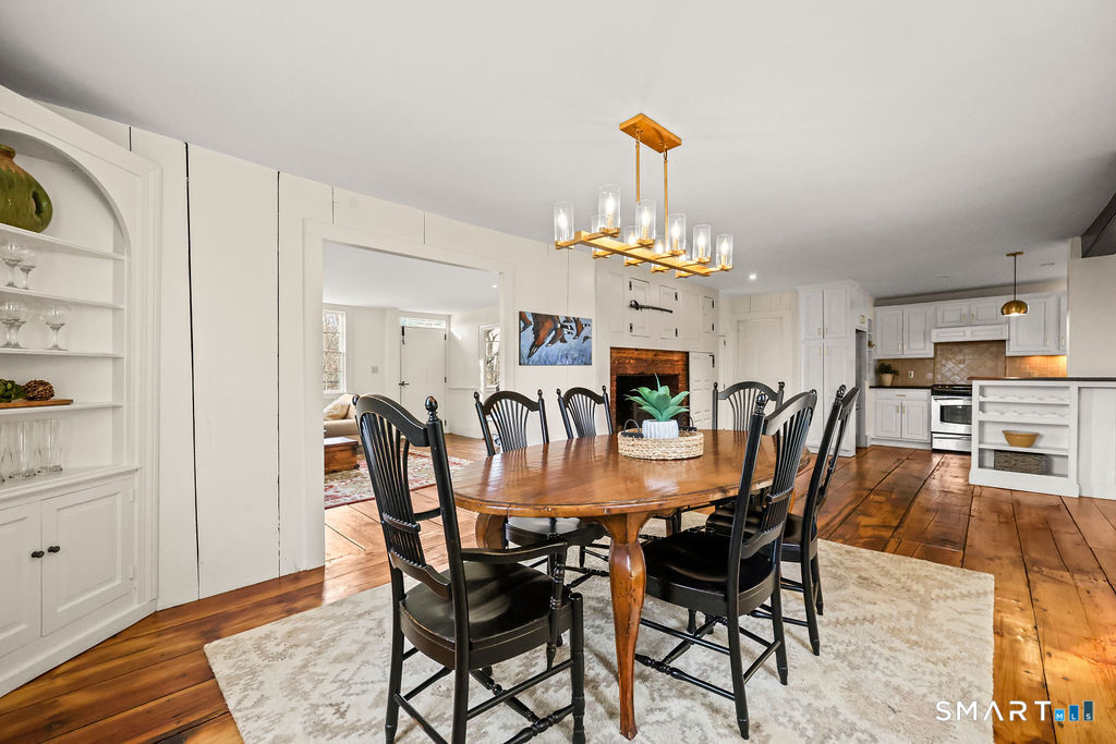 131 Tryon Street Glastonbury, CT 06073 - Photo 13 of 39
